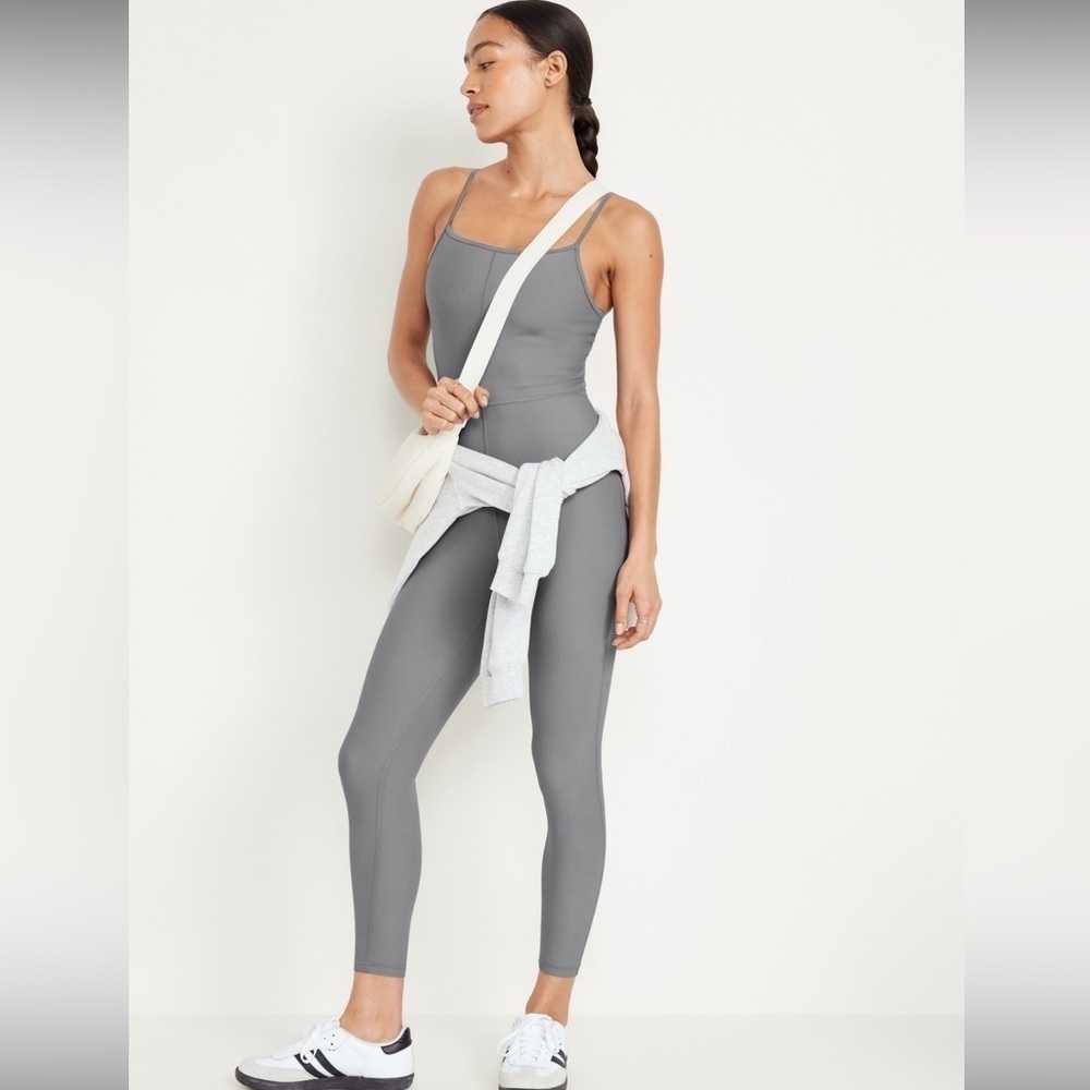 NWT Old Navy PowerSoft Ribbed 7/8 Cami Bodysuit Ribbed Storm Cloud Size small - Picture 4 of 16